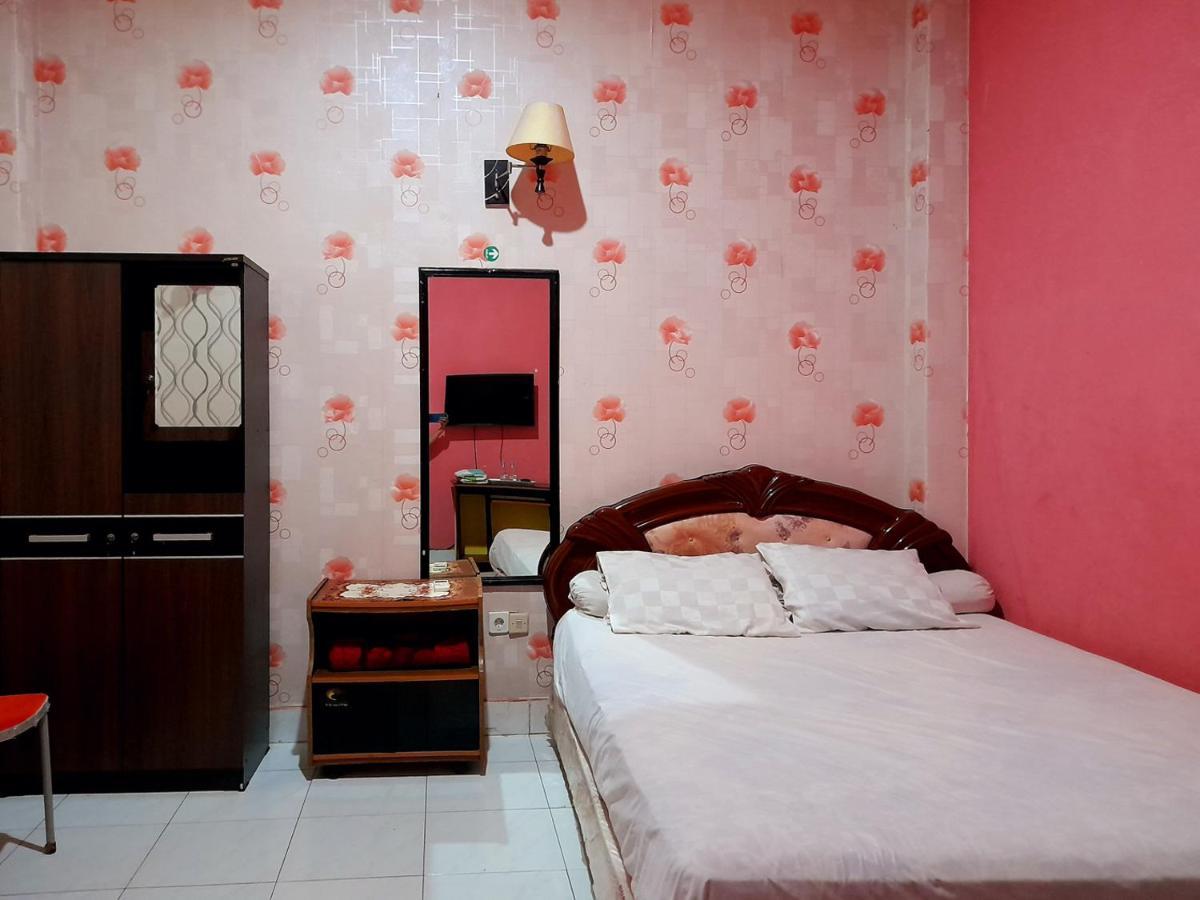 Hotel Rosichan Bau Bau Mitra Reddoorz Baubau Exterior photo